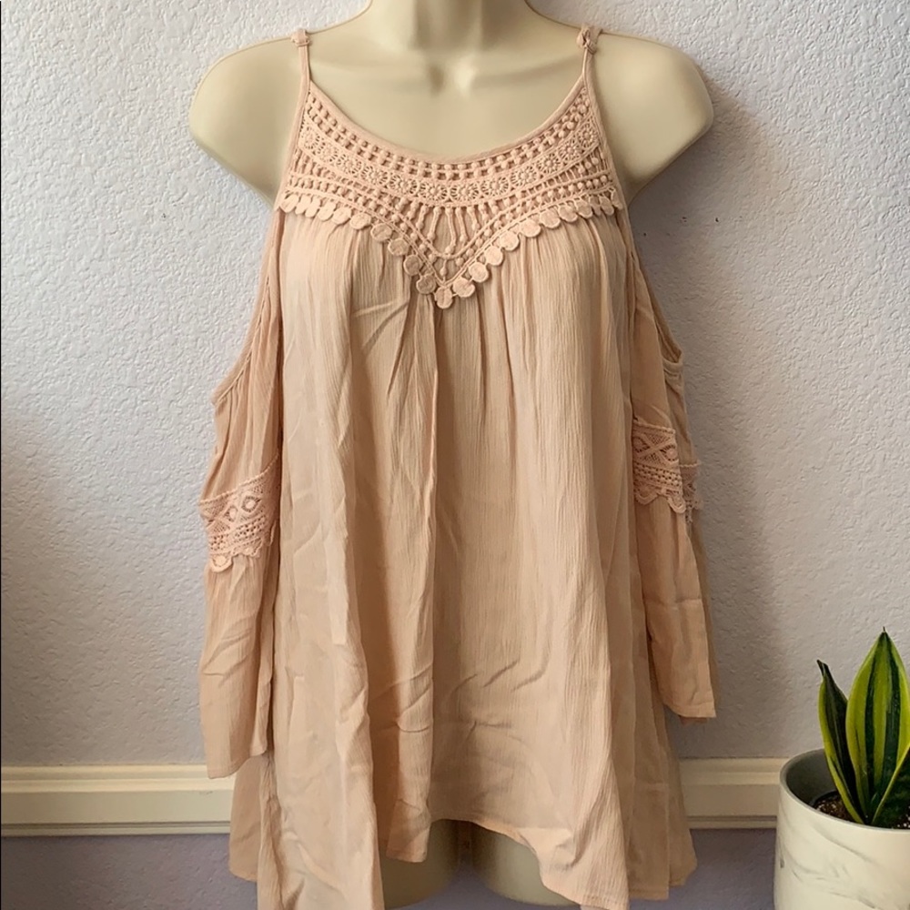 Mossimo Cold Shoulder Top - Picture 2 of 7